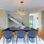 빌라 Luxury Hedone With Pool In Rakalj