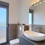 Luxury Hedone With Pool In Βίλα *