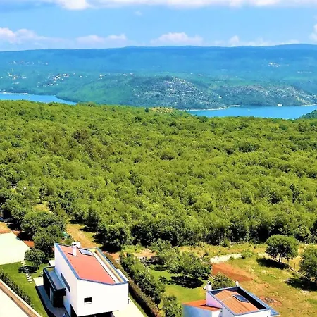 Luxury Hedone With Pool In Villa *