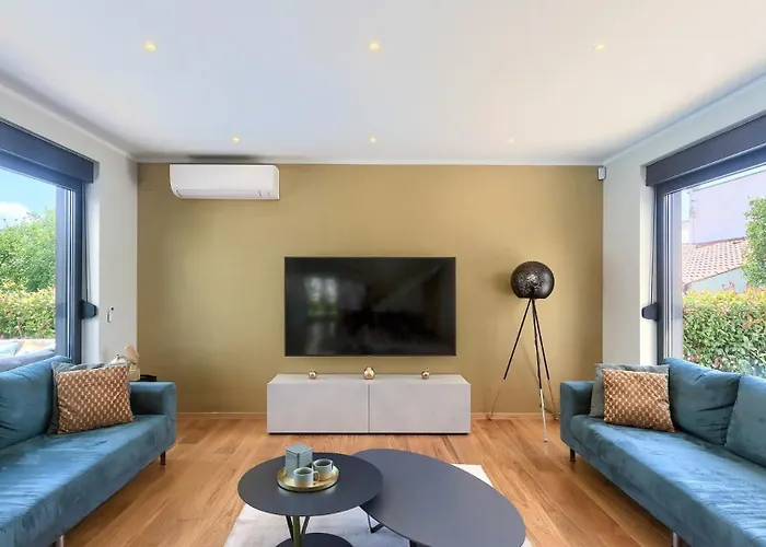 Luxury Hedone With Pool In 别墅 Rakalj